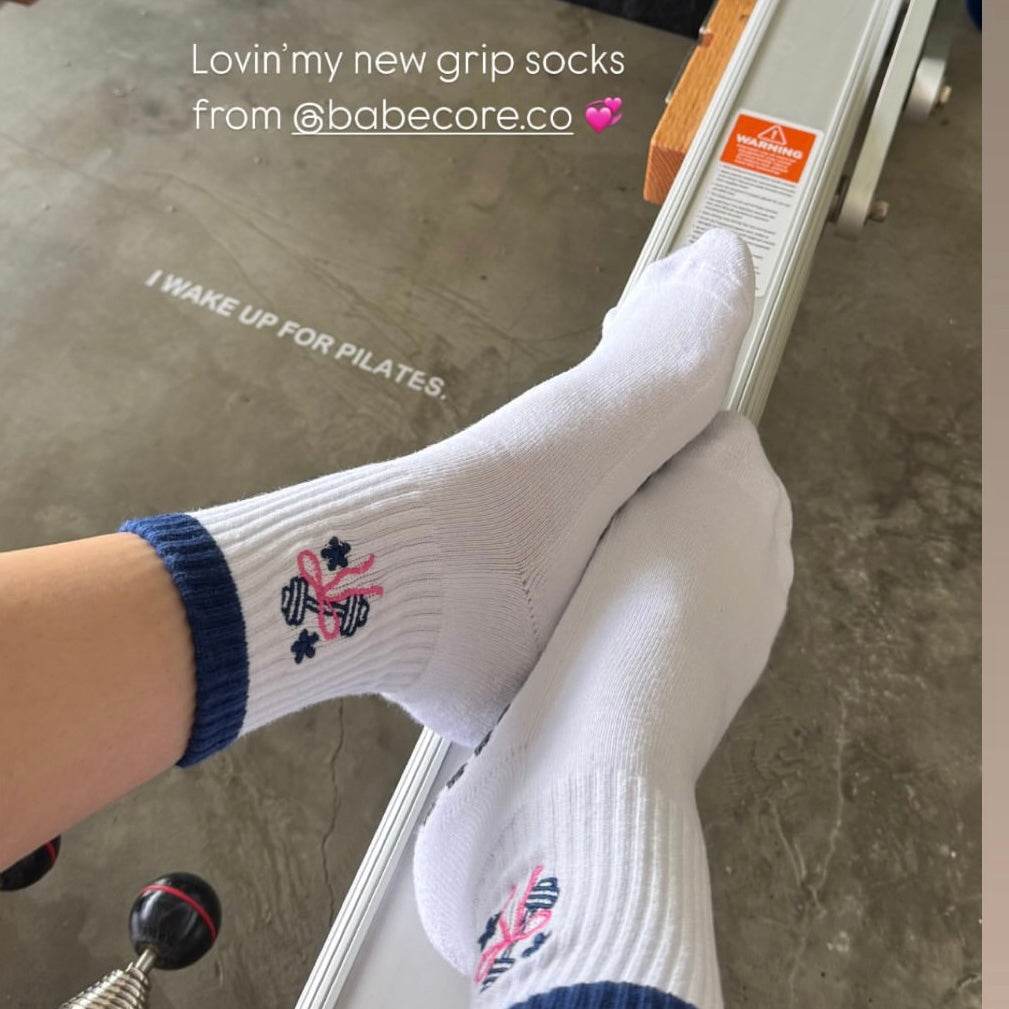 Pretty Strong Grip Socks 🌸